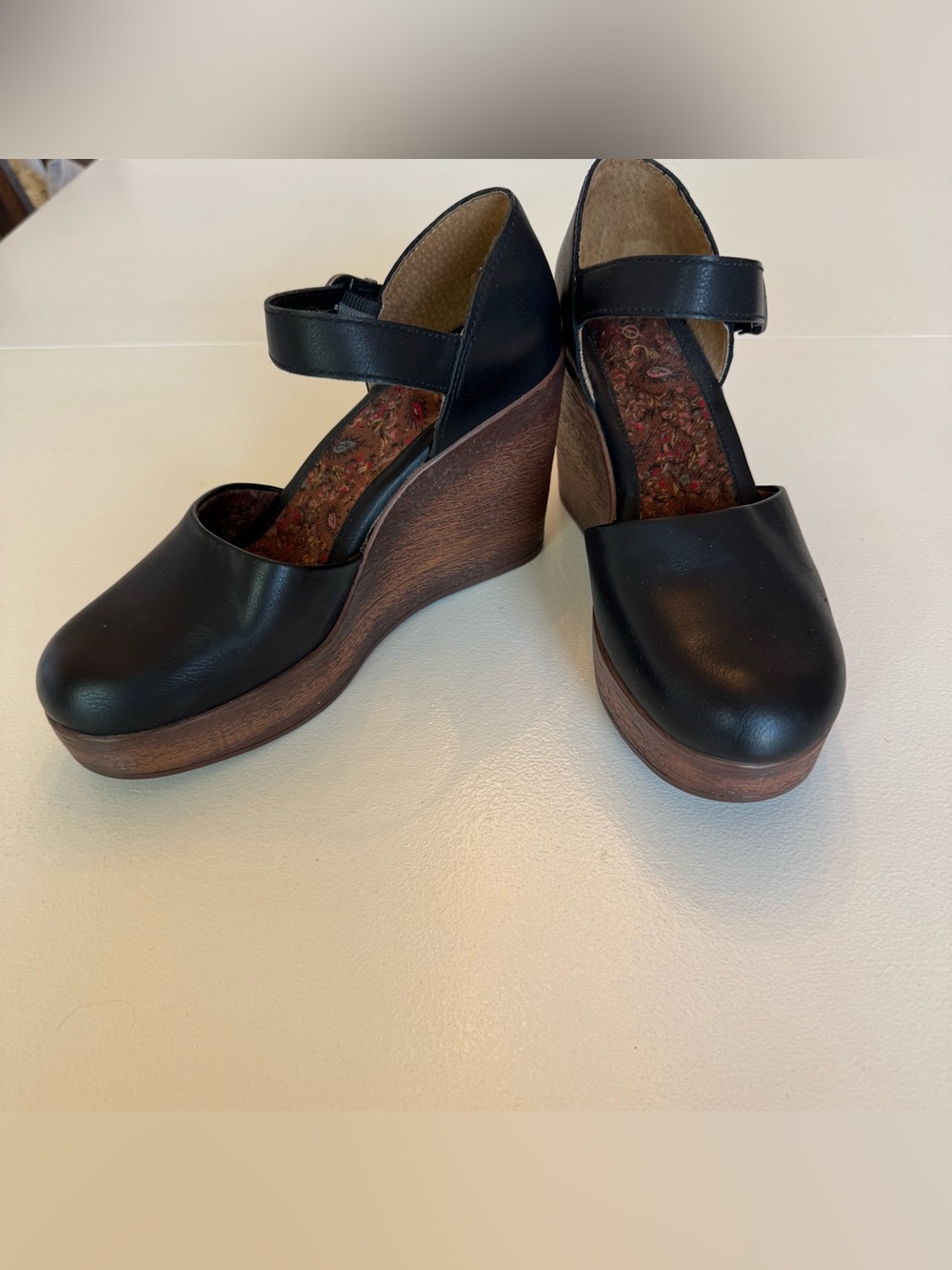 B.O.C. New Black Wedge Alyson Platform Heels Comfort Shoe Ankle Strap Size 10